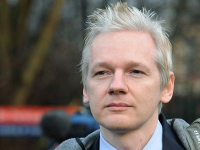 Αποποιούνται το «κυνήγι μαγισσών» κατά του Ασάνζ οι ΗΠΑ