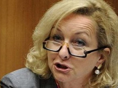 Φέκτερ: Ασύμφορη η έξοδος της Ελλάδας από το ευρώ