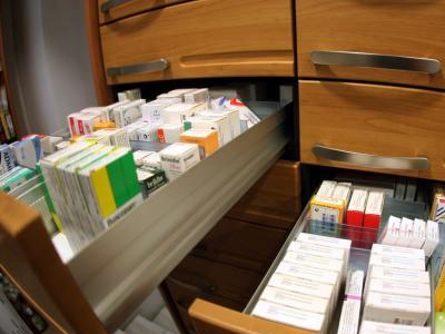 Πήραν φωτιά τα τεφτέρια