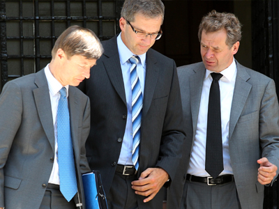 Επιστρέφει η τρόικα