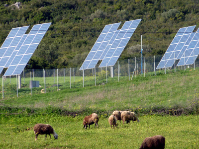 Διαμαρτυρία αγροτών για τα φωτοβολταϊκά