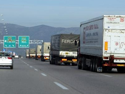 Απαγόρευση κυκλοφορίας φορτηγών κατά τη διάρκεια των εορτών