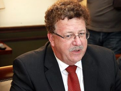 Φούχτελ: «Κονδύλι για την καταπολέμηση της ανεργίας»