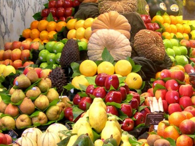 Φρούτα στα σχολεία