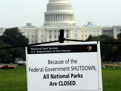 Νέες επαφές Δημοκρατικών και Ρεπουμπλικάνων στη Γερουσία