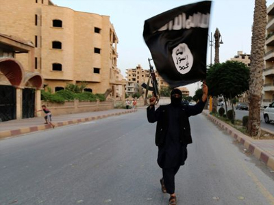 Συρία: Επίθεση κατά του Ισλαμικού Χαλιφάτου από ένοπλη ομάδα