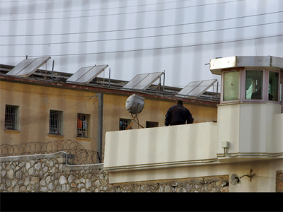 Νέες φυλακές σε Βόρεια ή Δυτική Αττική