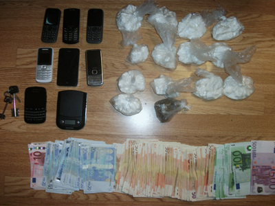 Τρεις συλλήψεις για διακίνηση ναρκωτικών