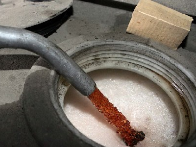 Διαπραγματεύσεις για τη μείωση του φόρου στο πετρέλαιο