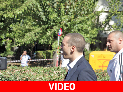 Ο Κασιδιάρης επιτέθηκε σε φωτογράφο και οπερατέρ Ο Κασιδιάρης επιτέθηκε σε φωτογράφο και οπερατέρ