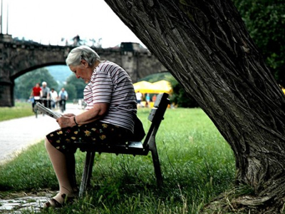 Bild: «Δρομολογούνται αυξήσεις στις συντάξεις»