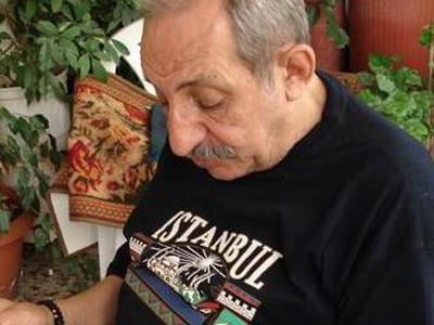 «Αντιμετωπίζω οικονομικό πρόβλημα»