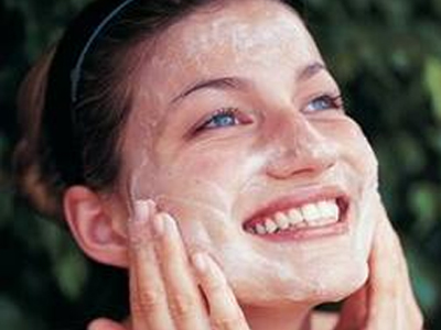 Φυσικές μάσκες με γιαούρτι