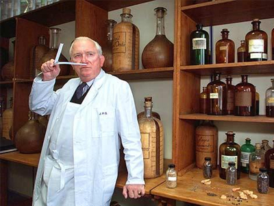 Ακριβά κόστισαν τα ρατσιστικά σχόλια του Guerlain