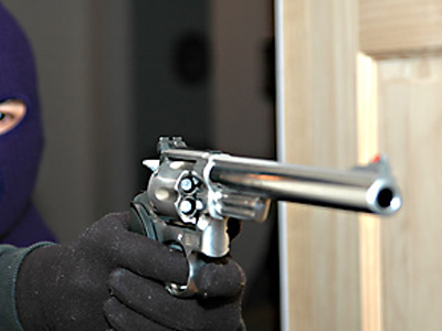 Ένοπλες ληστείες σε σούπερ μάρκετ