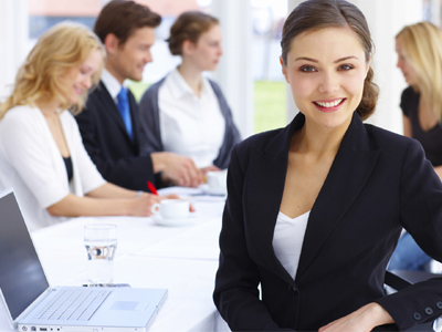 Δράσεις για τη στήριξη της γυναικείας και νεανικής απασχόλησης