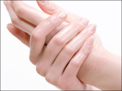 Φυσικό πίλινγκ για τα χέρια