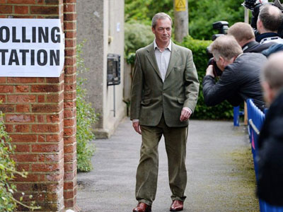 Βρετανία: Μεγάλη νίκη του αντιευρωπαϊκού UKIP στις τοπικές εκλογές