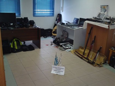 Έκλεβαν … ό,τι έβρισκαν και το πουλούσαν!