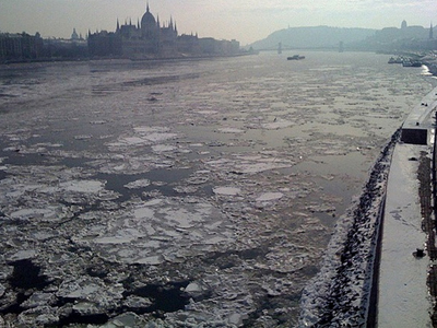 Σημαντικά προβλήματα στον Δούναβη από τον παγετό