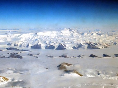 Η Αρκτική έμεινε οκτώ φορές χωρίς πάγους