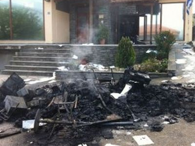 Έκαψαν το Α.Τ. Ιερισσού