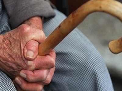 Διέπραττε ληστείες σε βάρος ηλικιωμένων