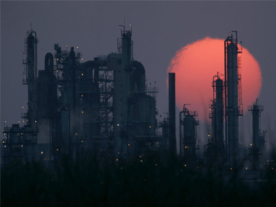 Έκλεισαν οι στρόφιγγες του Ιράν για την Ελλάδα