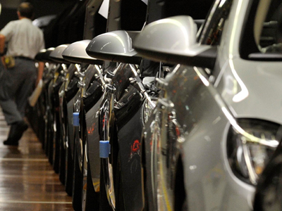 Μειώθηκαν οι πωλήσεις αυτοκινήτων τον Νοέμβριο