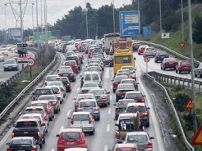 Συγκρούσεις οχημάτων στην Περιφερειακή Οδό Θεσσαλονίκης