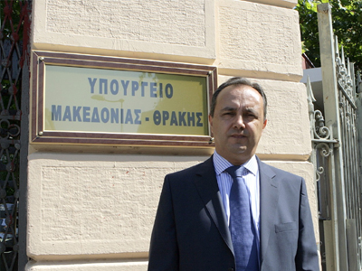 Ευχές Καράογλου για τη νέα σχολική χρονιά