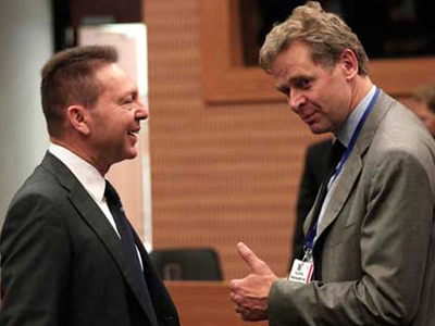 Την Κυριακή η συνάντηση Στουρνάρα – τρόικας