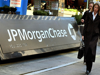 JP Morgan: Απολύσεις στελεχών που προκάλεσαν ζημιές δις
