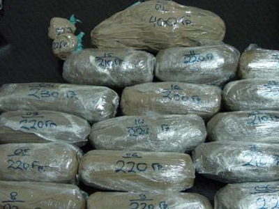 Βόλος: Συνελήφθη αρχιφύλακας για εμπόριο ναρκωτικών Βόλος: Συνελήφθη αρχιφύλακας για εμπόριο ναρκωτικών