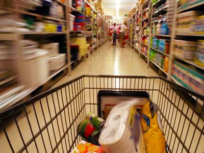 Ακριβότερο το καλάθι της νοικοκυράς τον Ιούλιο