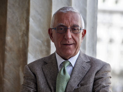 Άλλα είδε ο Κακλαμάνης…