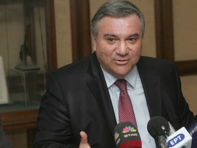 Εντείνονται οι φήμες για επιστροφή Καστανίδη στο ΠΑΣΟΚ