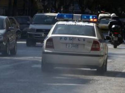 Έθεσε σε κίνδυνο τα παιδιά του σε άγρια καταδίωξη με αστυνομικούς