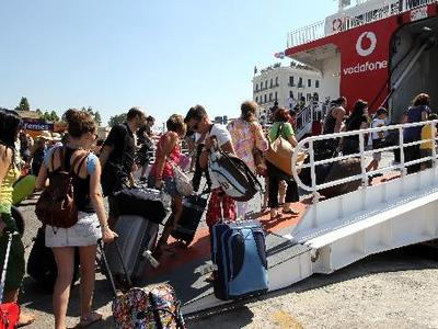 Μειωμένη κίνηση στα λιμάνια