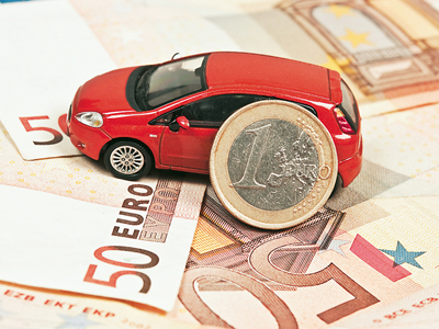 Μειώθηκαν οι πωλήσεις αυτοκινήτων στην Ευρώπη