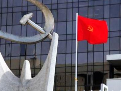 «Αντιλαϊκά μέτρα κρύβουν οι επτά πράξεις νομοθετικού περιεχομένου»