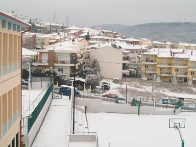 Κλειστά τα σχολεία λόγω της χιονόπτωσης