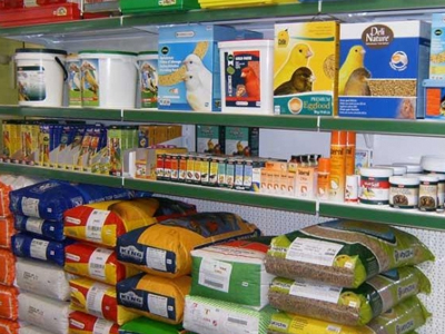 Παρίσταναν τους πελάτες και λήστεψαν ιδιοκτήτρια καταστήματος