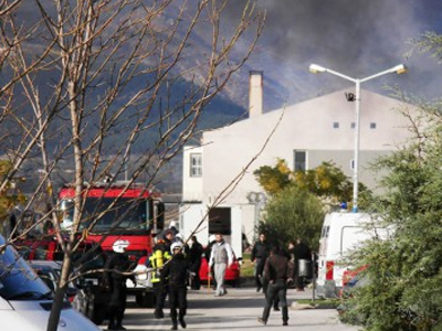 Αναβρασμός στην Περιφέρεια ΑΜΘ για τα κέντρα κράτησης μεταναστών