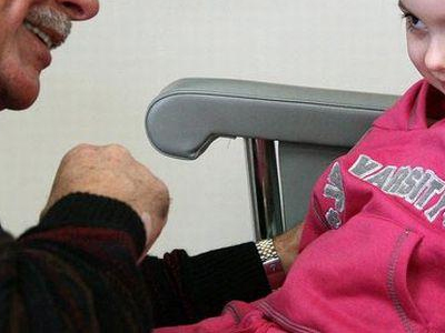 SEXUALITY: Σε τι γιατρό να πάω την κόρη μου;