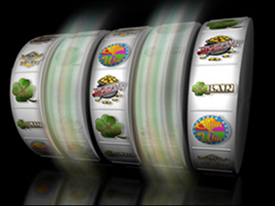 Έφοδος και συλλήψεις σε κατάστημα με κουλοχέρηδες στο Αγρίνιο