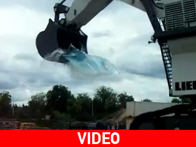 Πώς να πλύνεις το αμάξι σου με έναν κουβά νερό