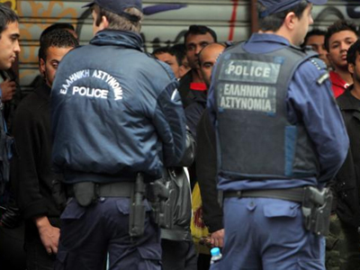 «Ξένιος Ζευς»: Πέντε συλλήψεις στο κέντρο της Αθήνας