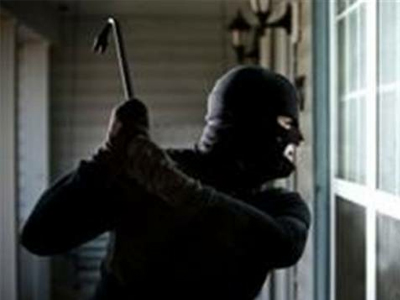 Εισβολές ληστών σε σπίτια