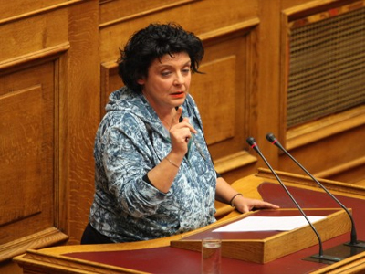 H Kανέλλη εκτός… γραμμής